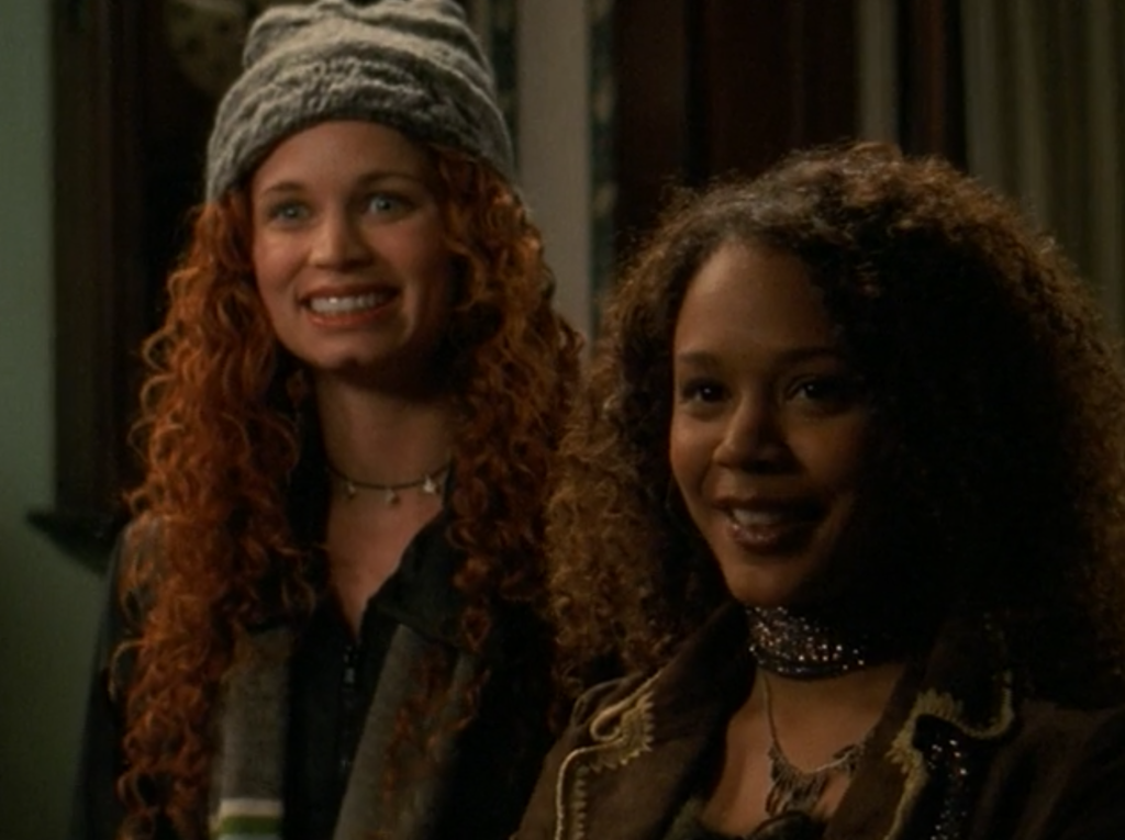 Rachel True as Gretchen's friend 