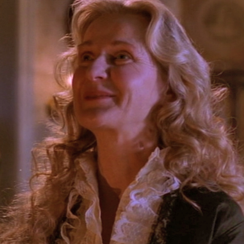 Caroline Lagerfelt as Spike's mom