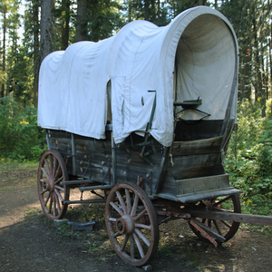 A covered wagon from the 1800s