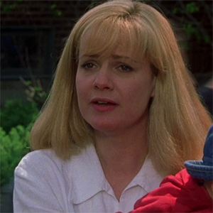 Bonnie Hunt in Return to Me