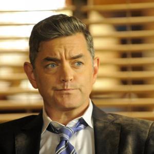 Timothy Omundson in Psych