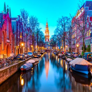 The canals of Amsterdam at dusk