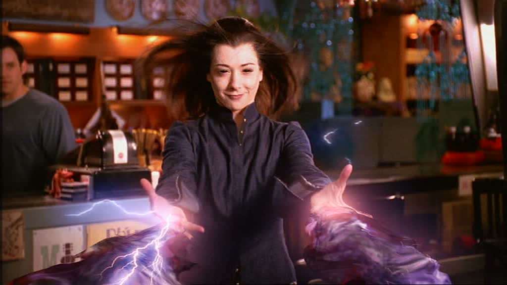 Dark Willow with lightning zapping out of her hands