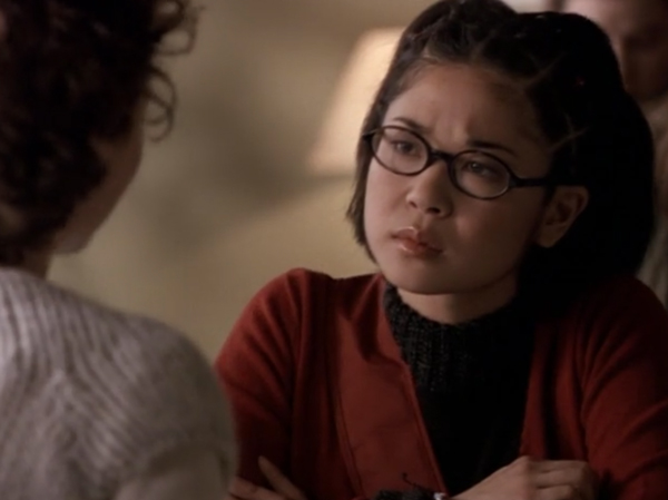 Leila, an Asian girl with glasses, played by Keiko Agena 