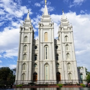 Large Mormon temple