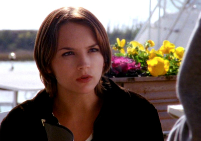 Rachael Leigh Cook as Devon