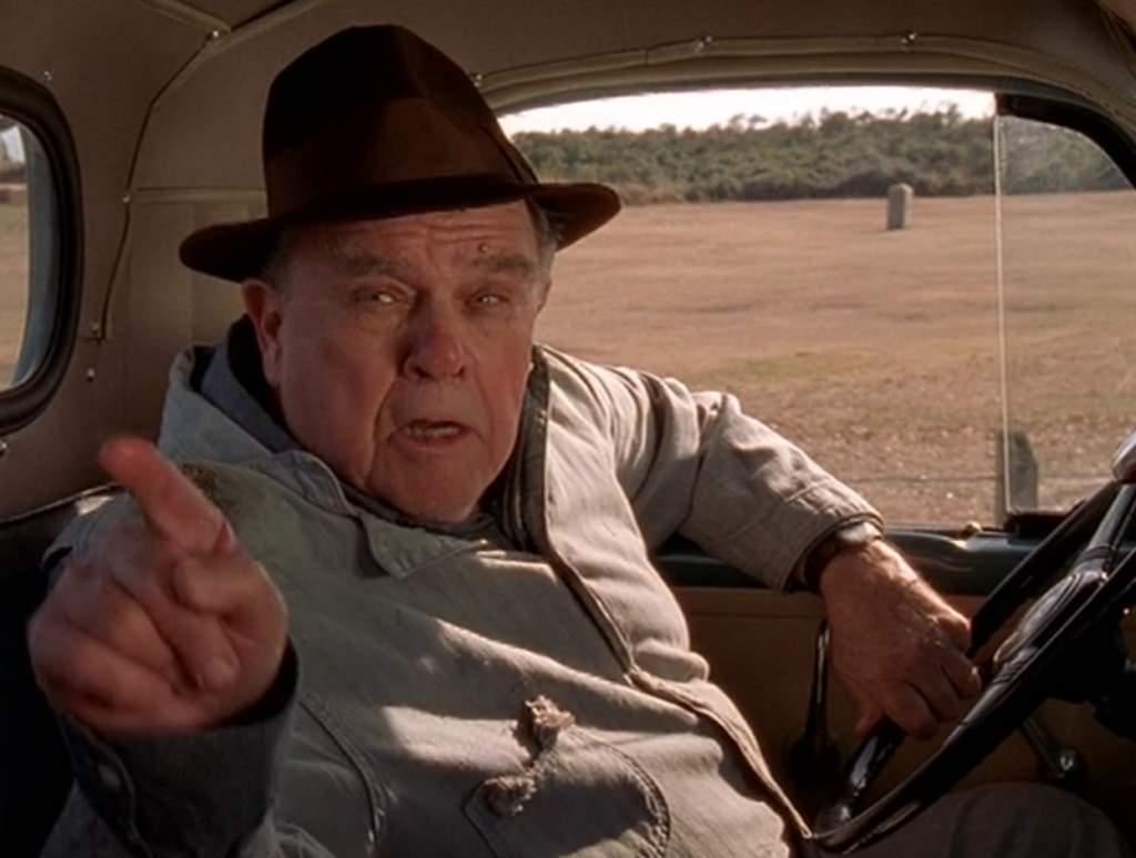 Pat Hingle as Irv