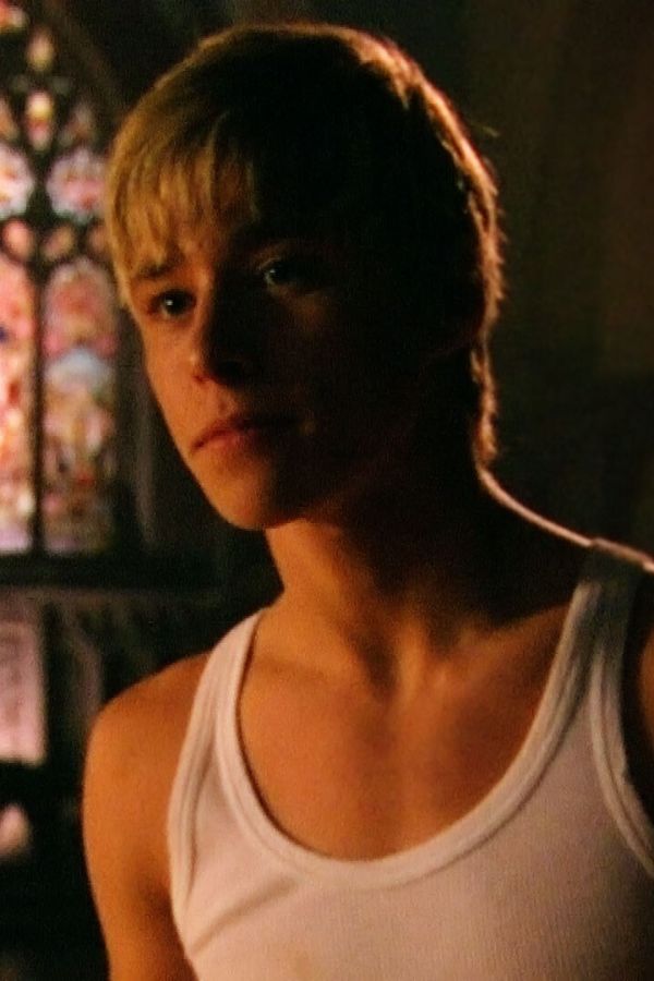 skins maxxie dance