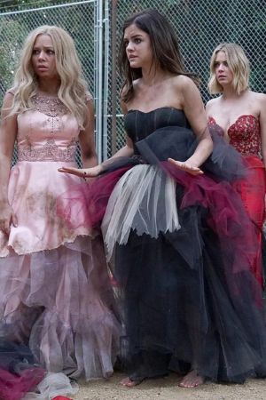 I wish we got more episodes of the Dollhouse : r/PrettyLittleLiars